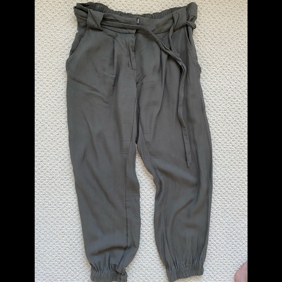Aritzia pants - Picture 1 of 2